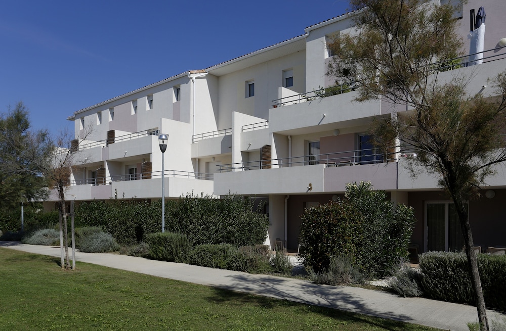 Vacanceole - Residence Cap Camargue in LE GRAU-DU-ROI