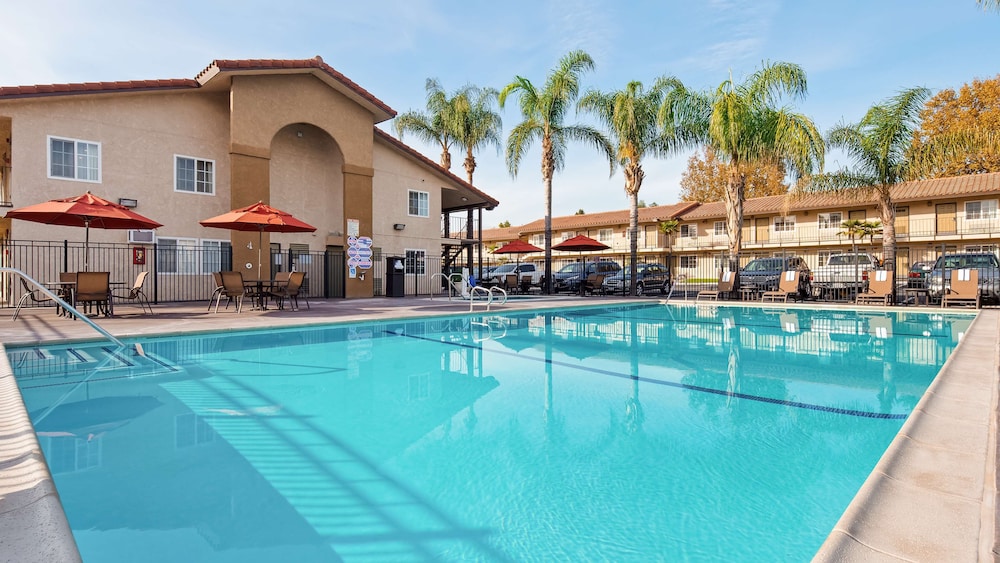 Best Western Plus Ontario Airport & Convention Center 22/31