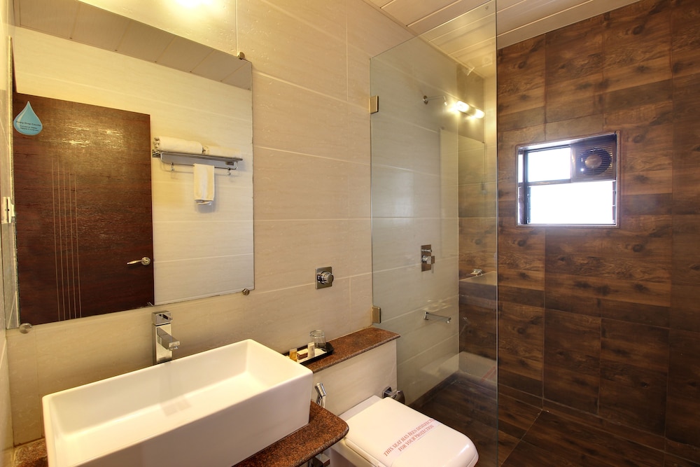 Hotel Sai Jashan 48/50