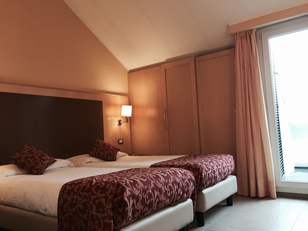 Scarlatti Hotel Milano 11/50