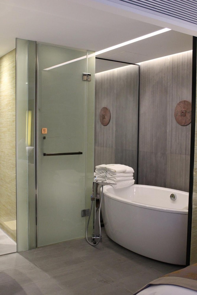 Gloria Plaza Hotel Dongsheng 3/42