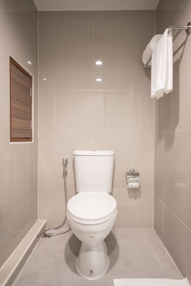 Sovereign Group Hotel Pratunam Bangkok 18/61
