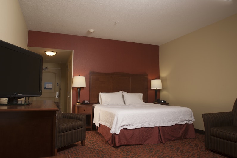 Hampton Inn Tomah 8/33