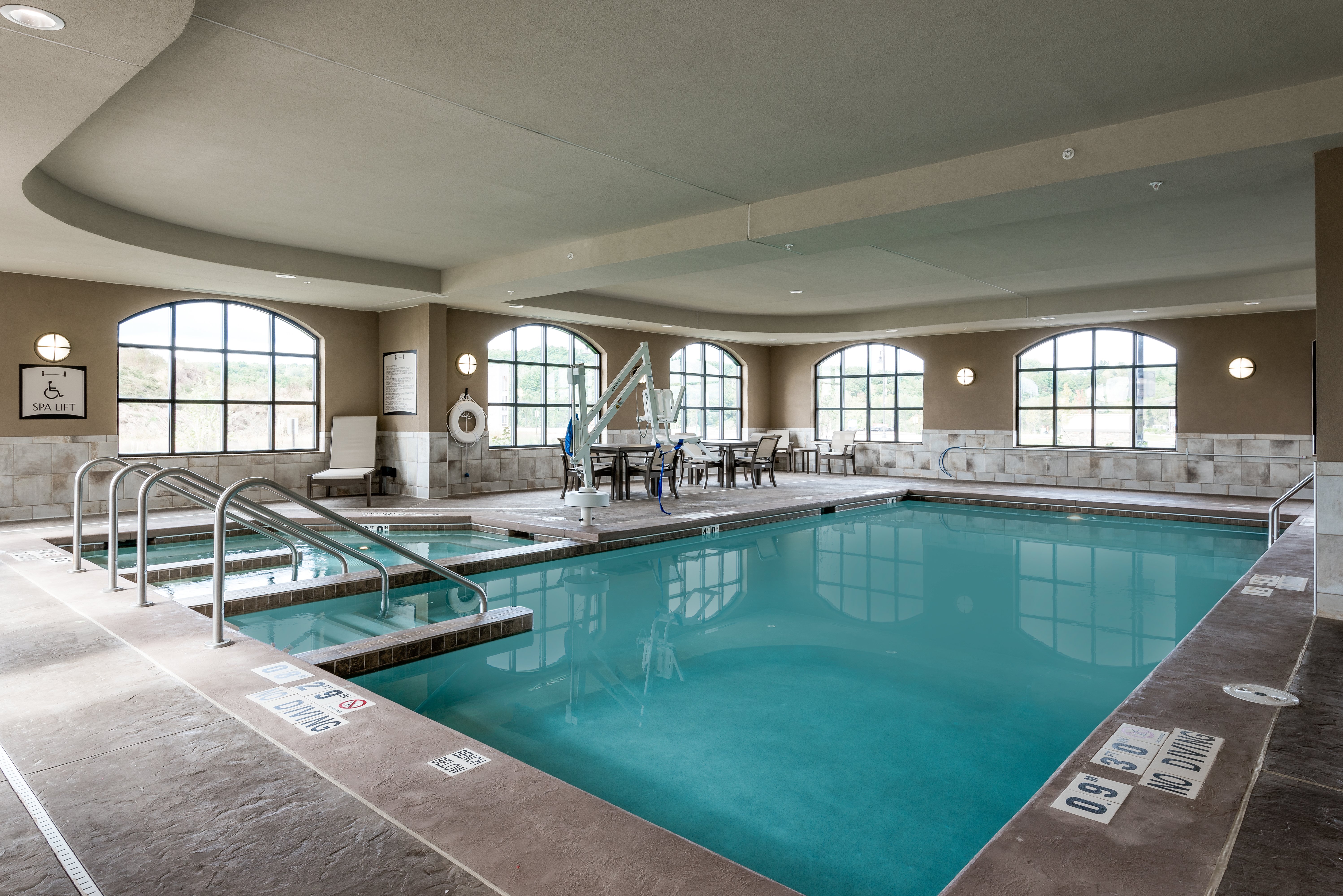 STAYBRIDGE SUITES EAU CLAIRE - ALTOONA 20/67