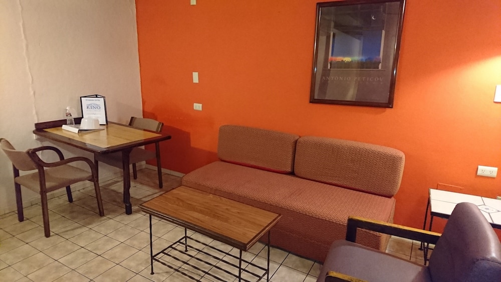 Hotel Suites Kino 43/73