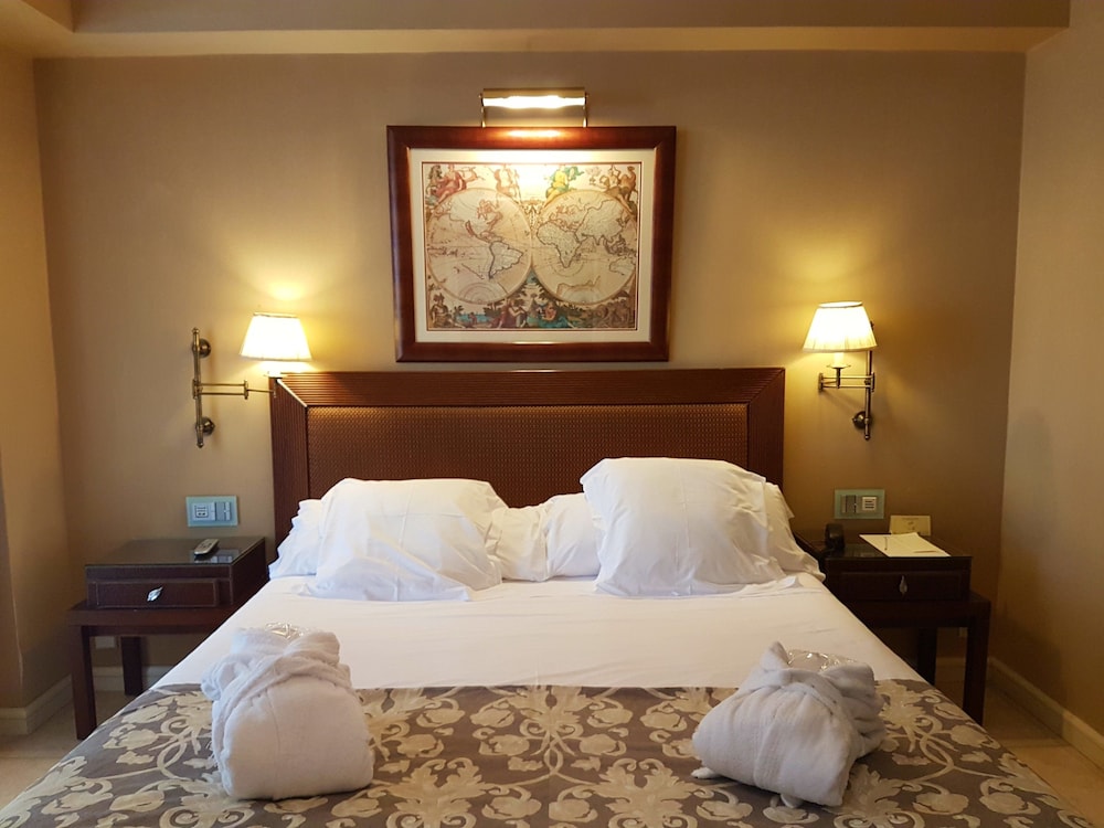 Gran Hotel Guadalpin Banus 25/50