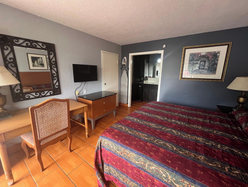 La Posada Inn By OYO Brownsville 28/42