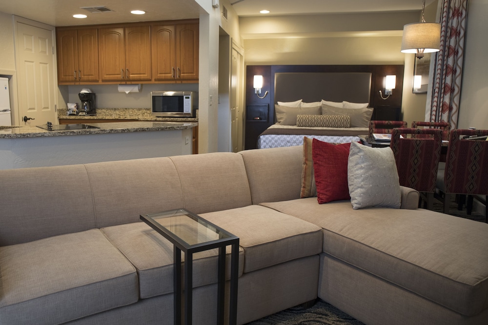 Scottsdale Camelback Resort 14/78