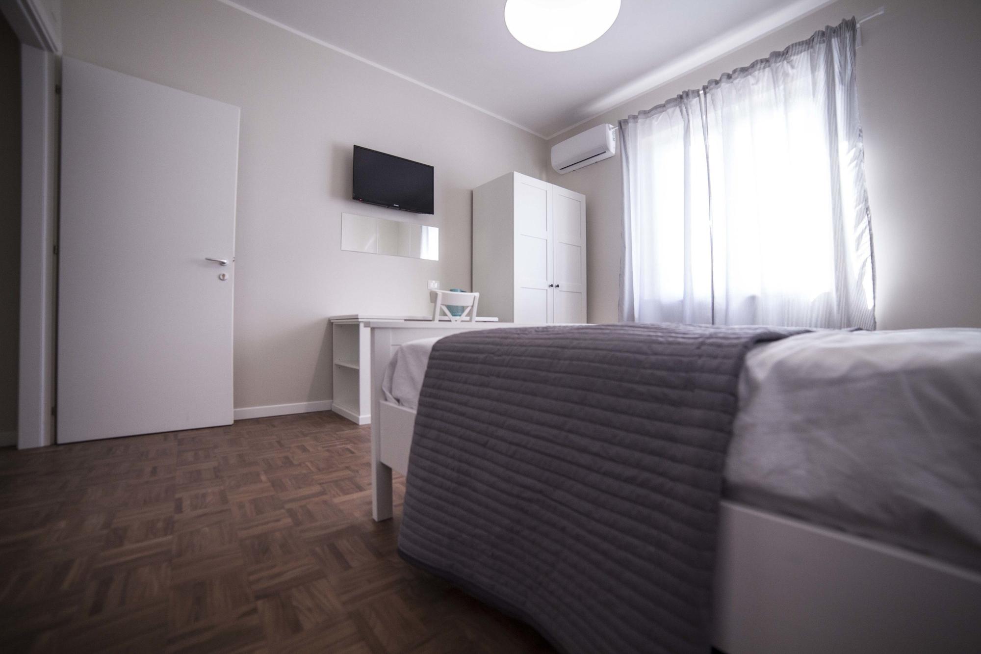 Home Scala Dei Turchi B&B 8/16