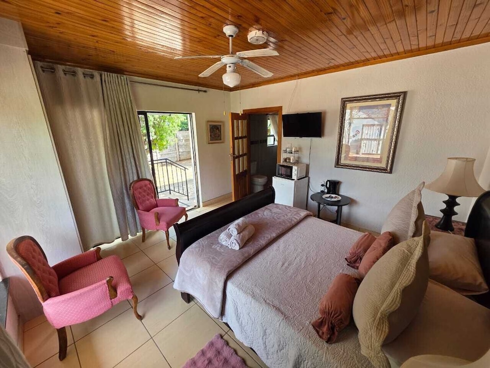 Aloe Tree Guest House 20/48