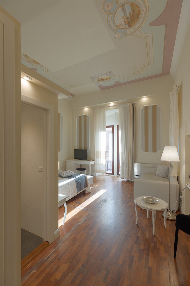 Hotel Palazzo Sa Pischedda 46/78