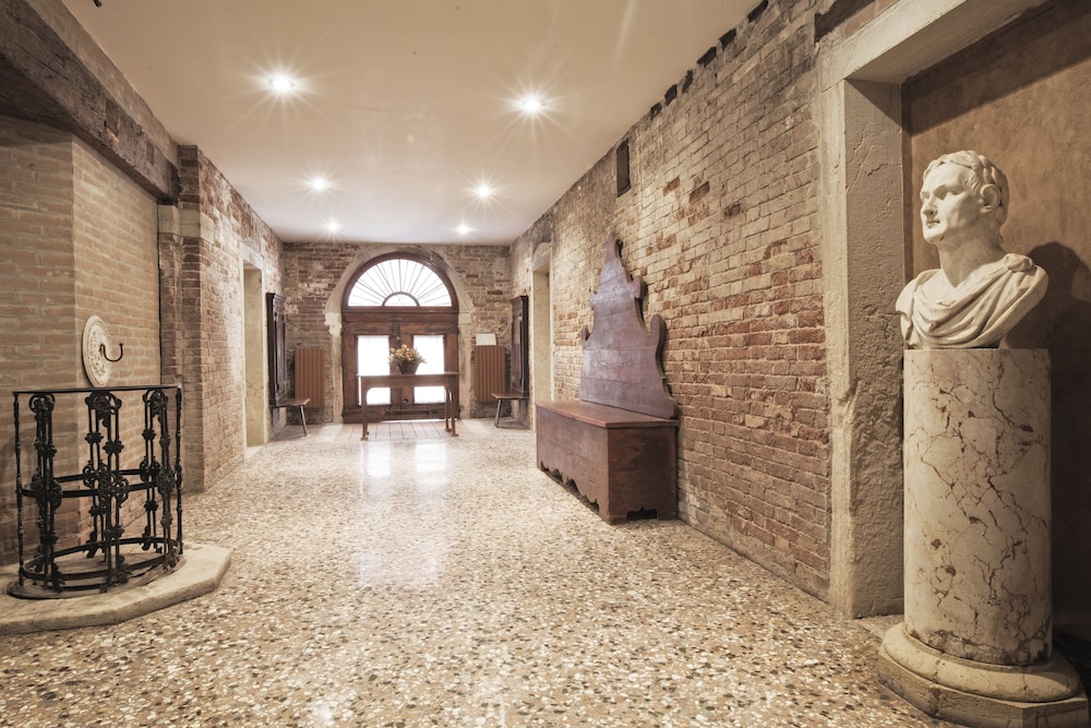 Palazzetto San Lio 19/39