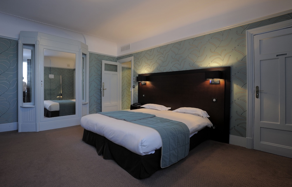 Le Grand Hotel de Tours 9/49
