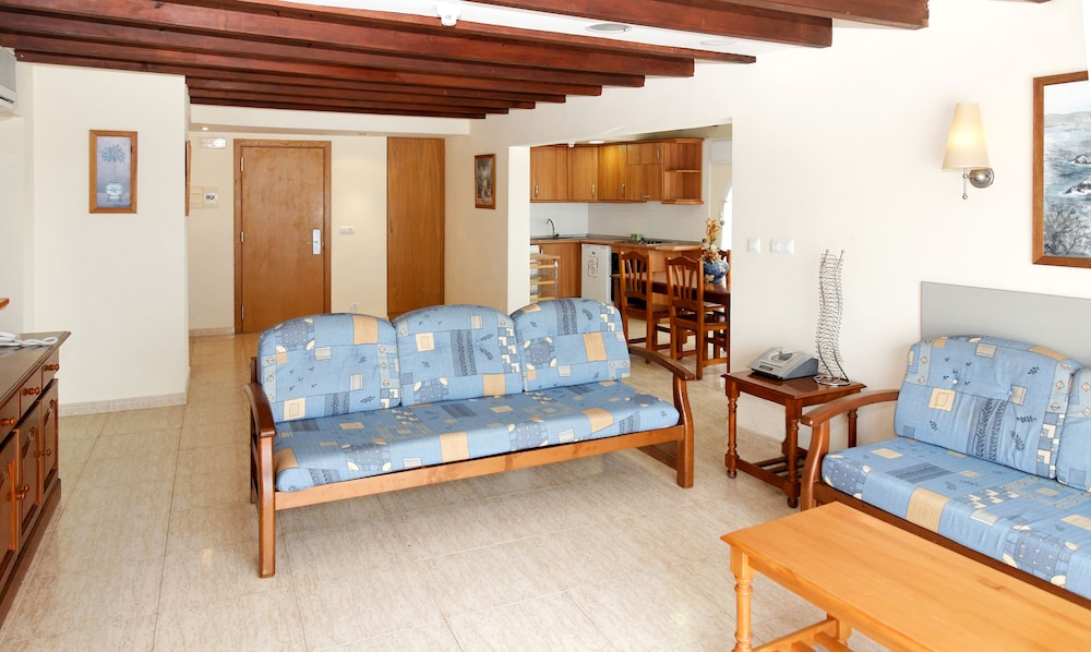 Bonito Ibiza by NCALMA Hotels 18/93