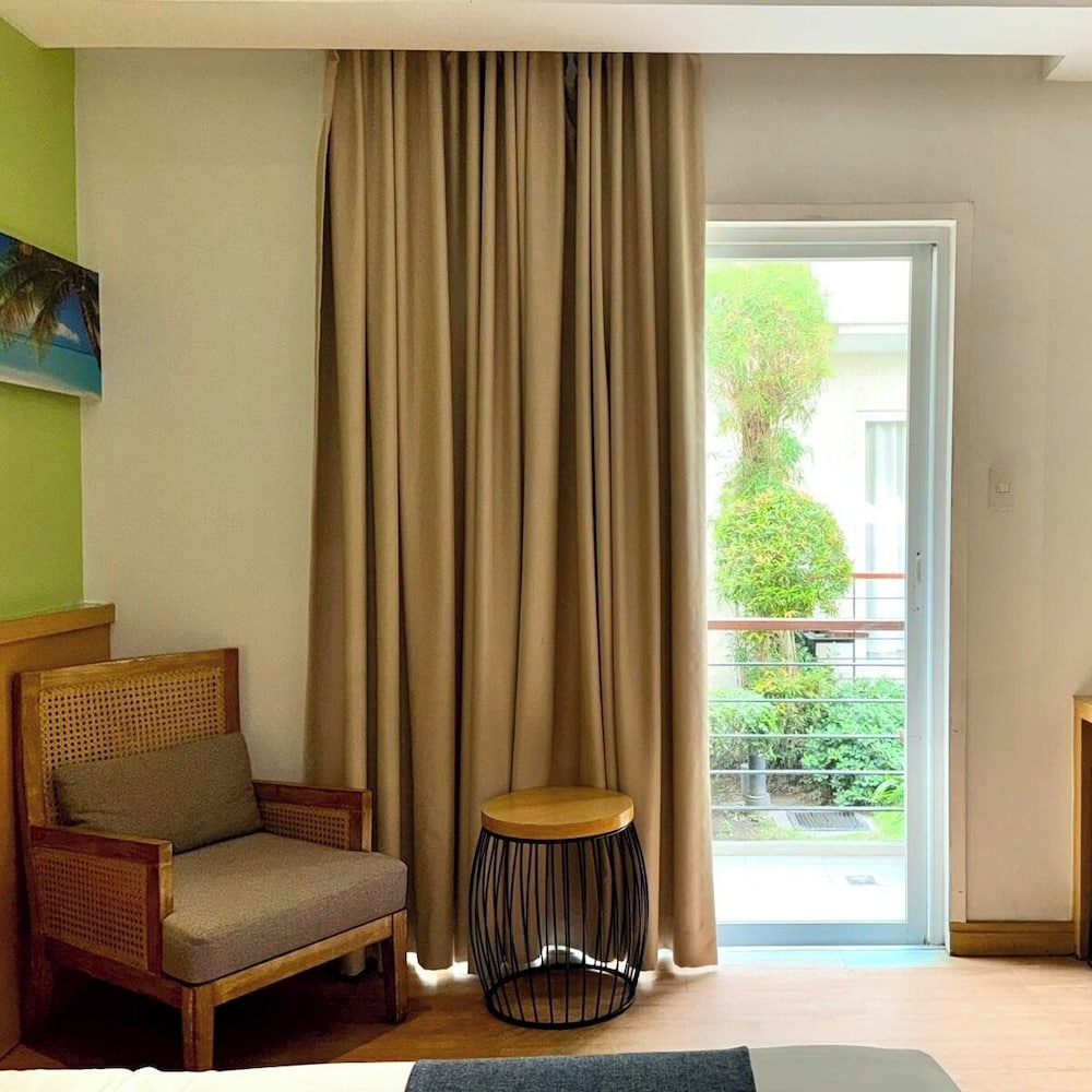 Icove Beach Hotel 24/38
