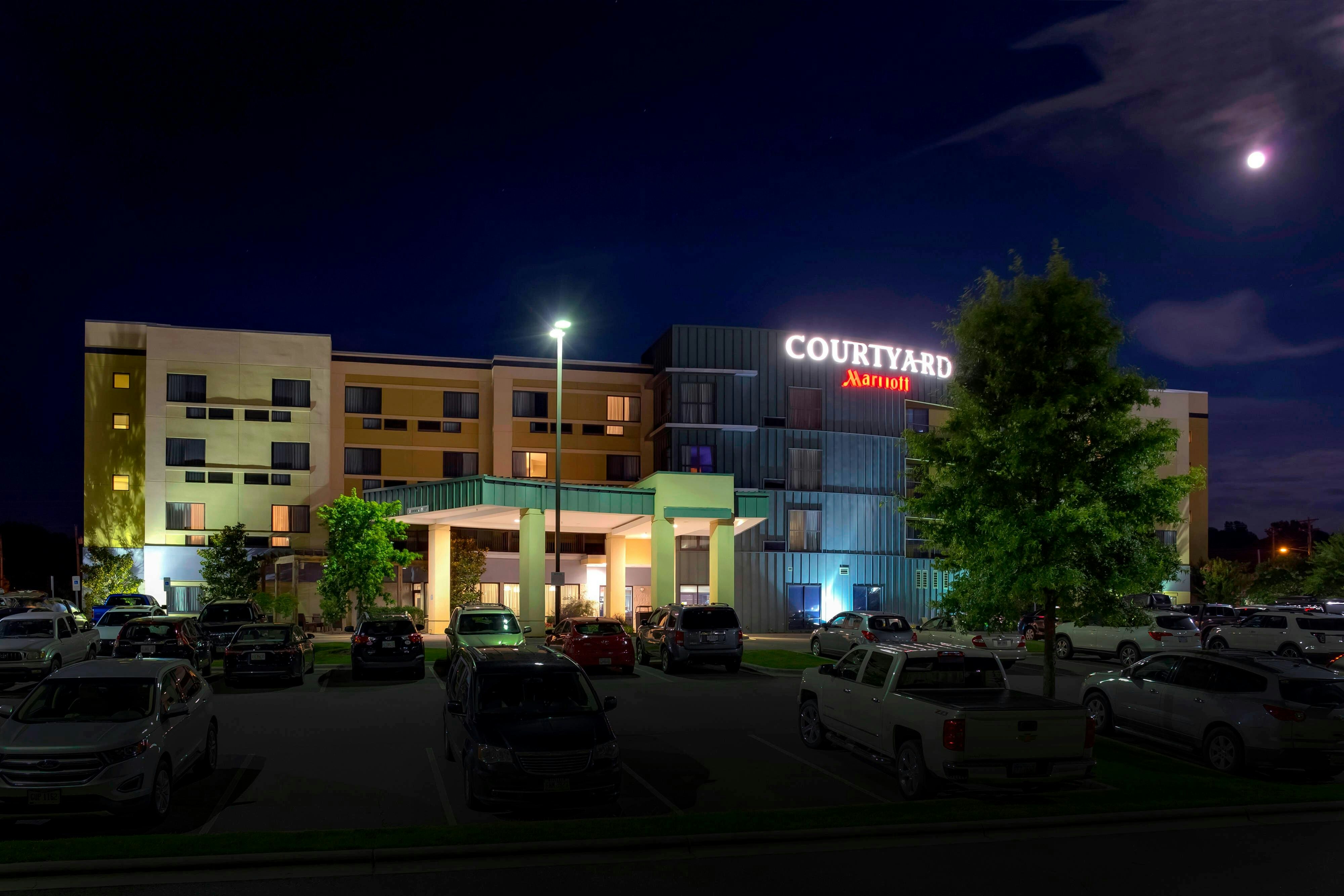 Courtyard Statesville Mooresville/Lake Norman 2/46