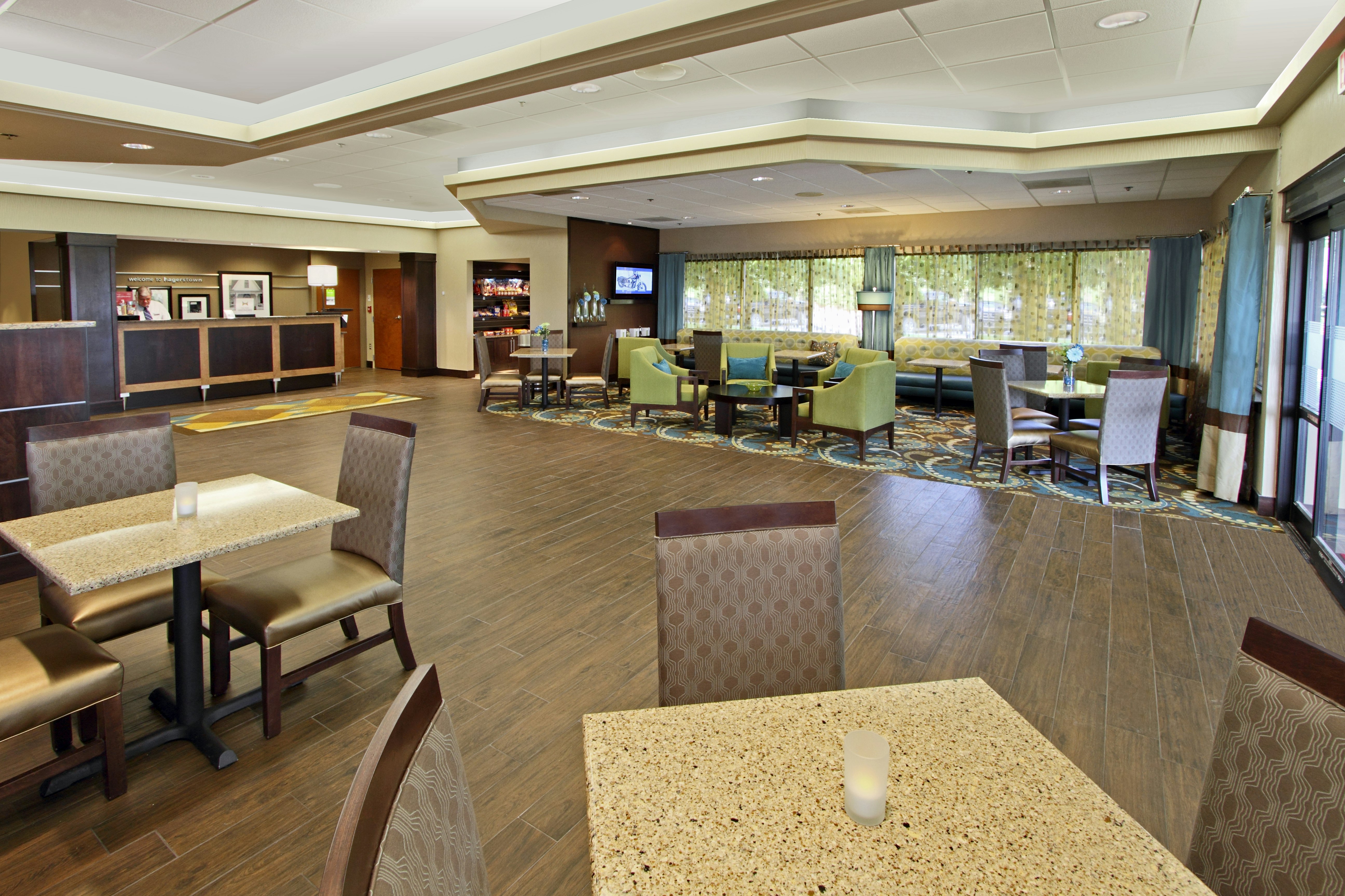 Hampton Inn Hagerstown 53/80