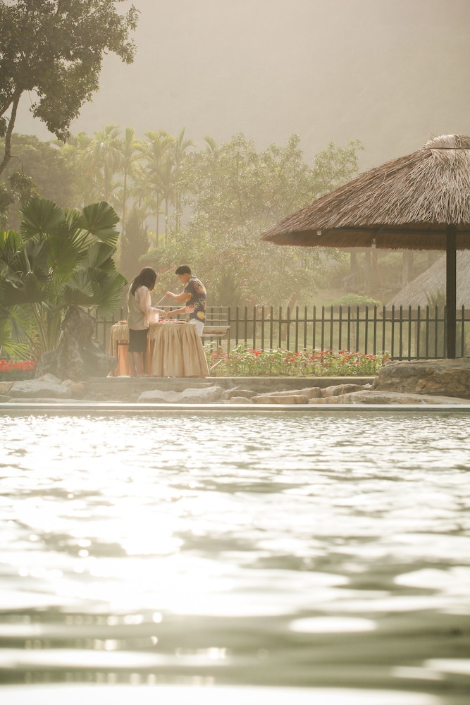 Thung Nham Hotel & Resort 38/50