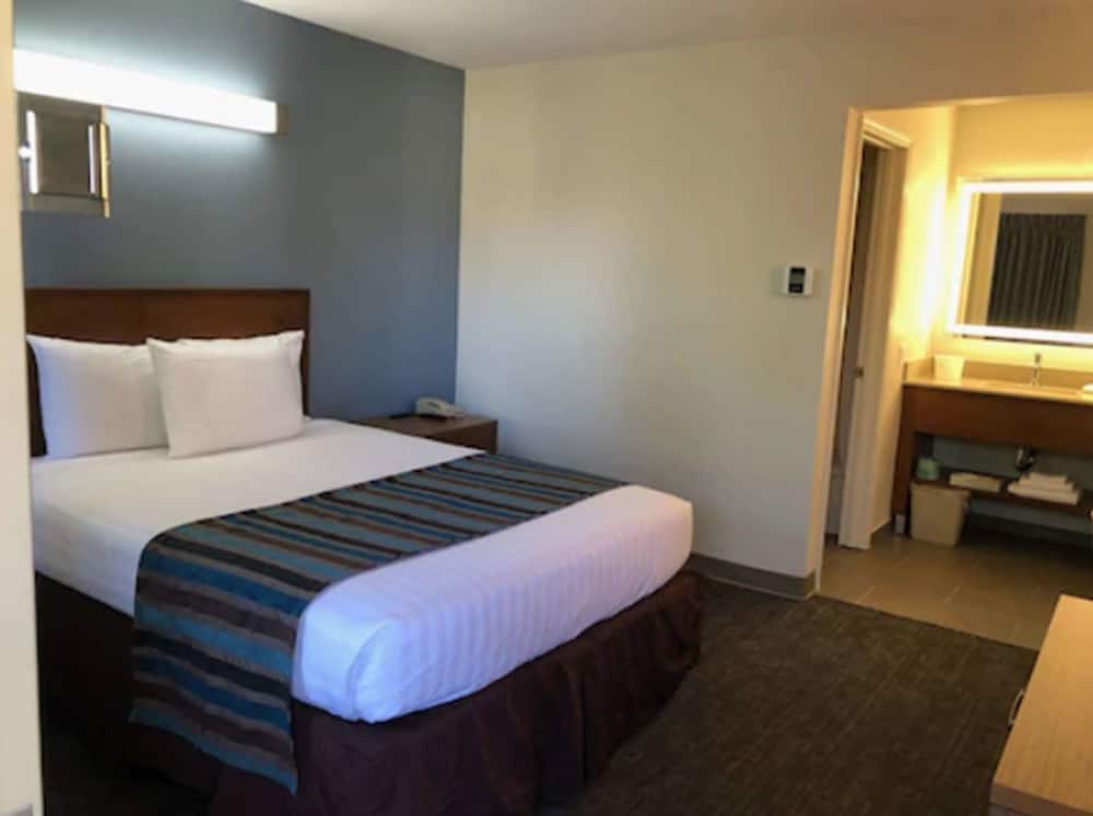 Good Nite Inn Fremont 9/30
