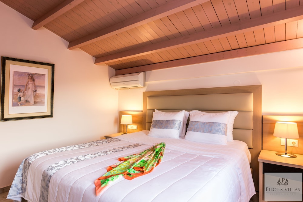 Pilots Villas Luxury Suites 3/48