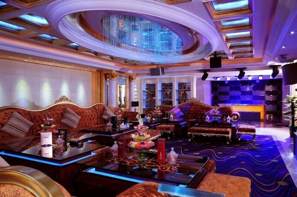 Eurasia International Hotel 40/42