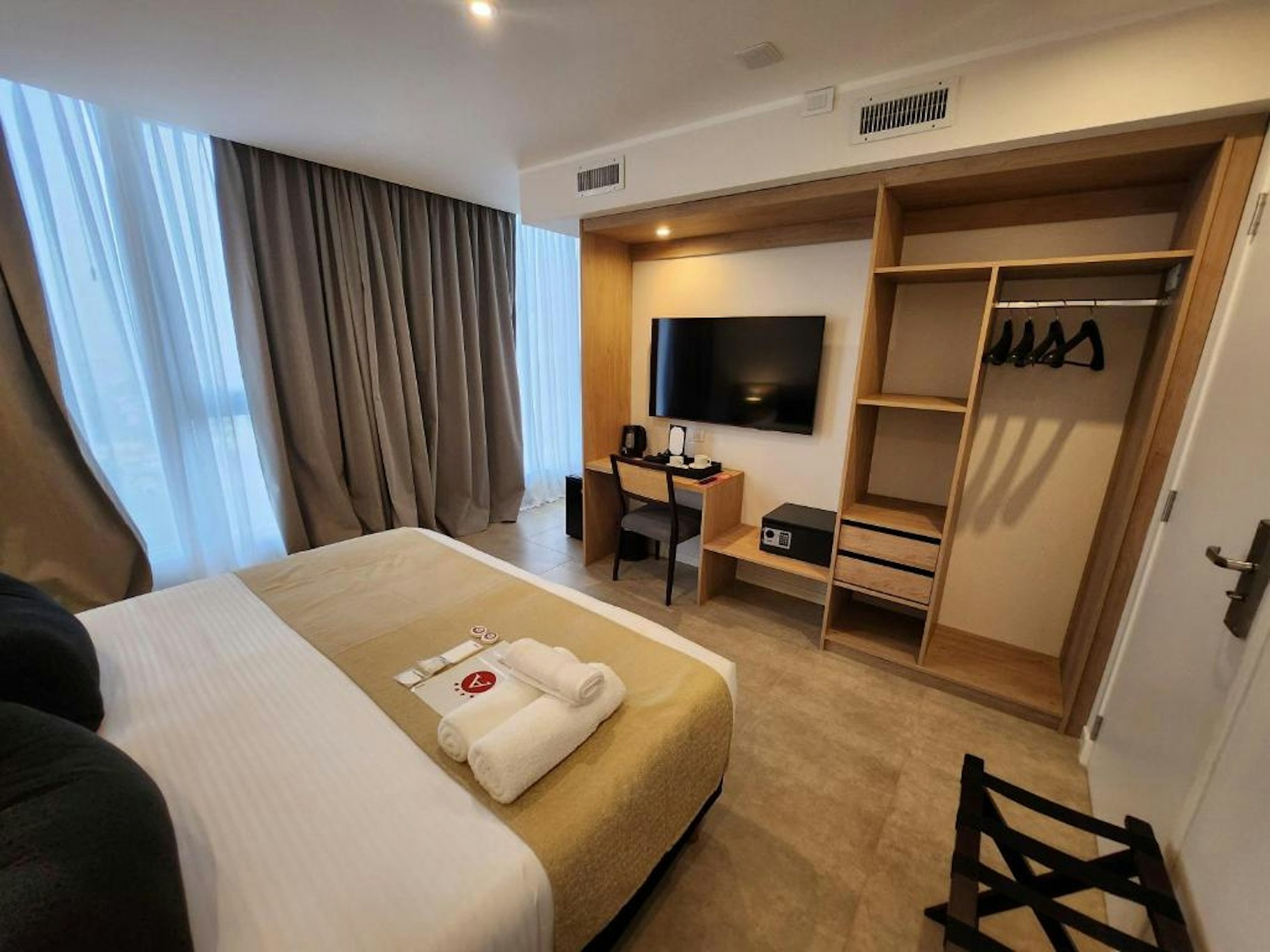 Amerian Rio Cuarto Apart & Suites 5/23