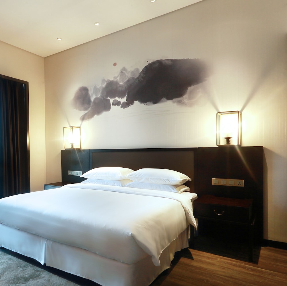 Amitabha Hotel 17/47
