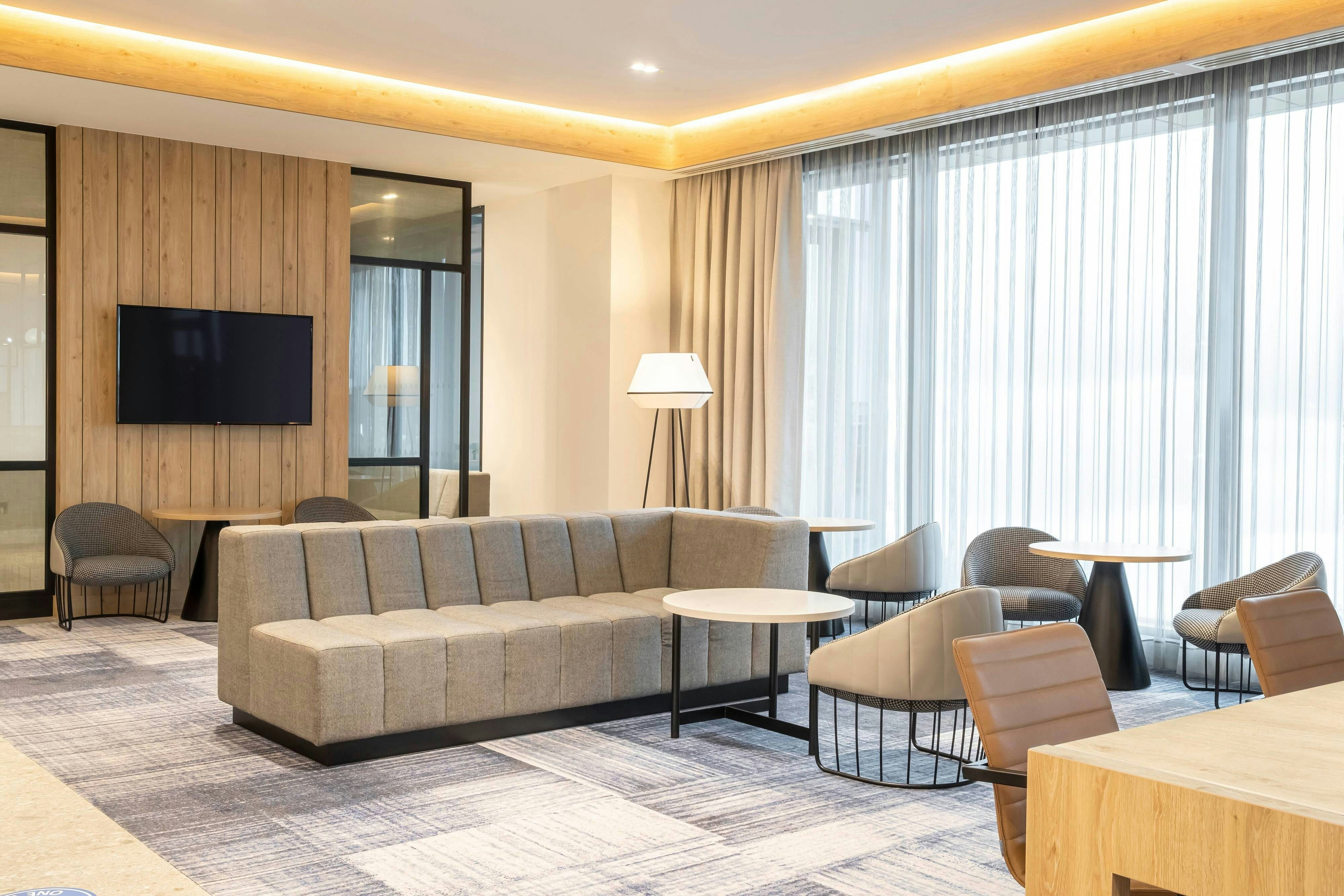 Courtyard by Marriott Inverness Airport 26/44