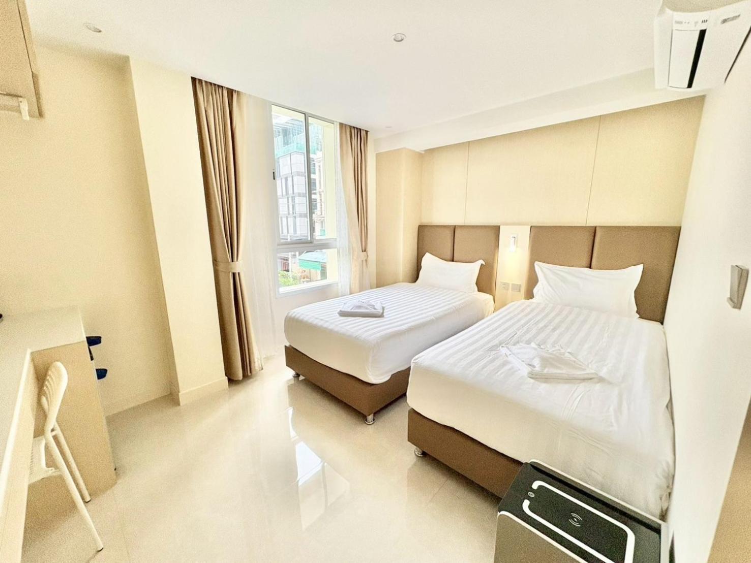 ABC QQ Hotel 16/38