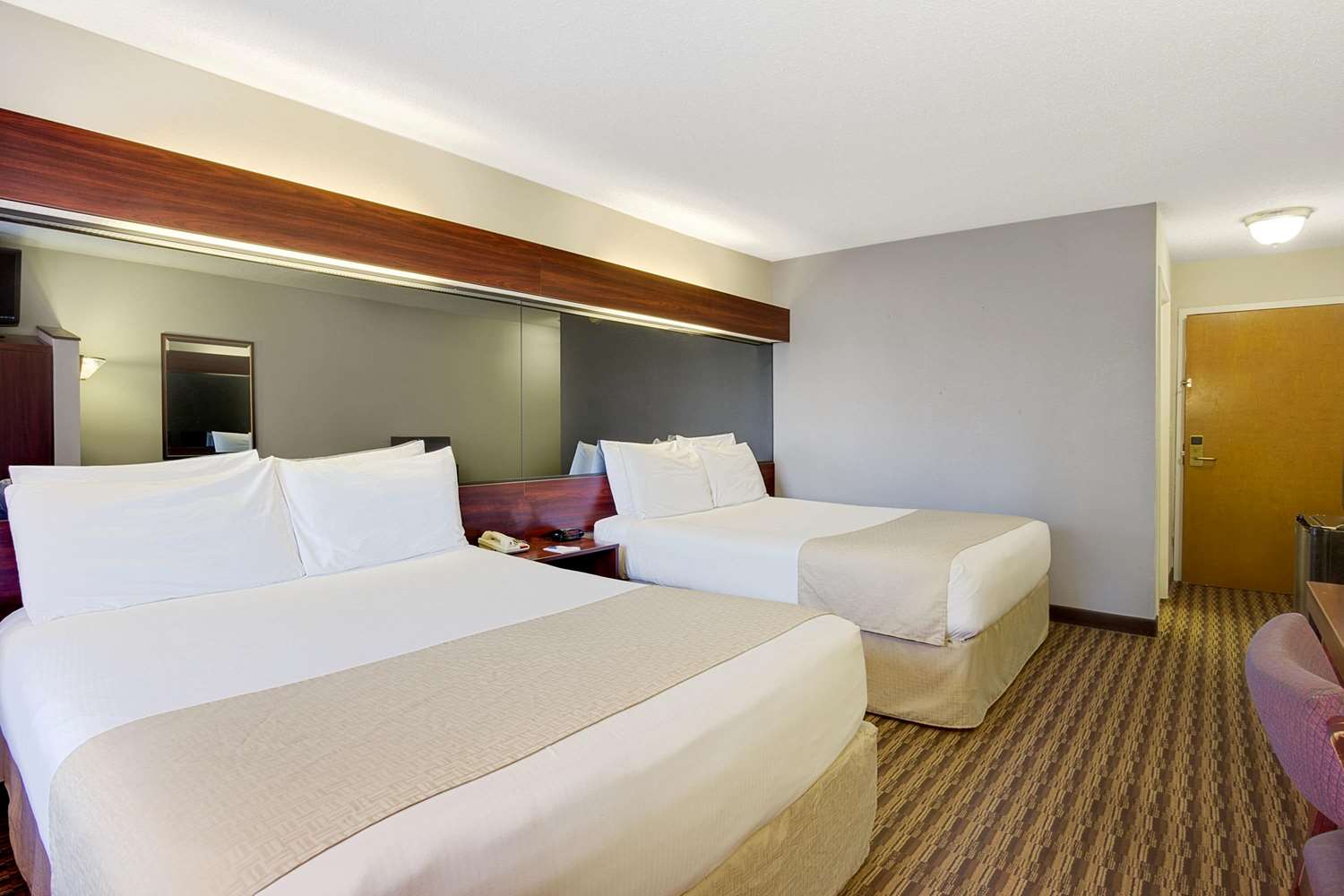 Microtel Inn & Suites by Wyndham Murfreesboro 12/24