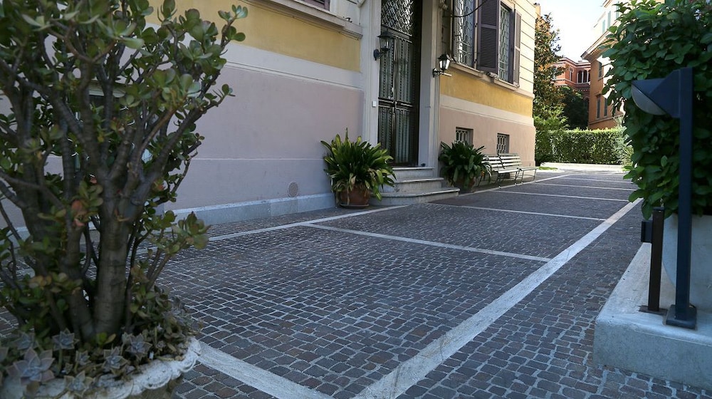 Hotel Roma Room 46/50