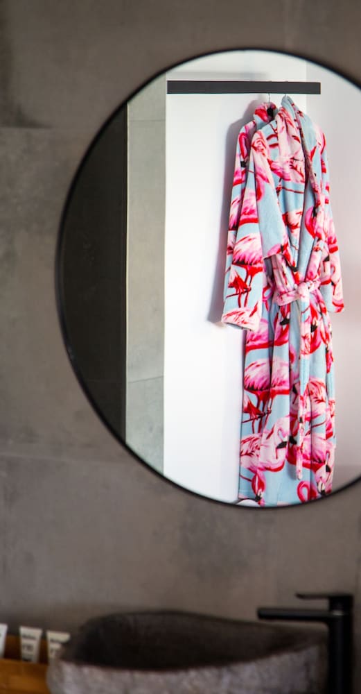 The Pink Hotel Coolangatta 22/50