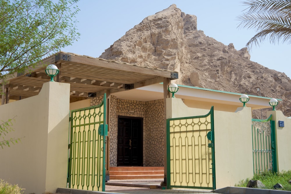 Green Mubazzarah Chalets 1/45