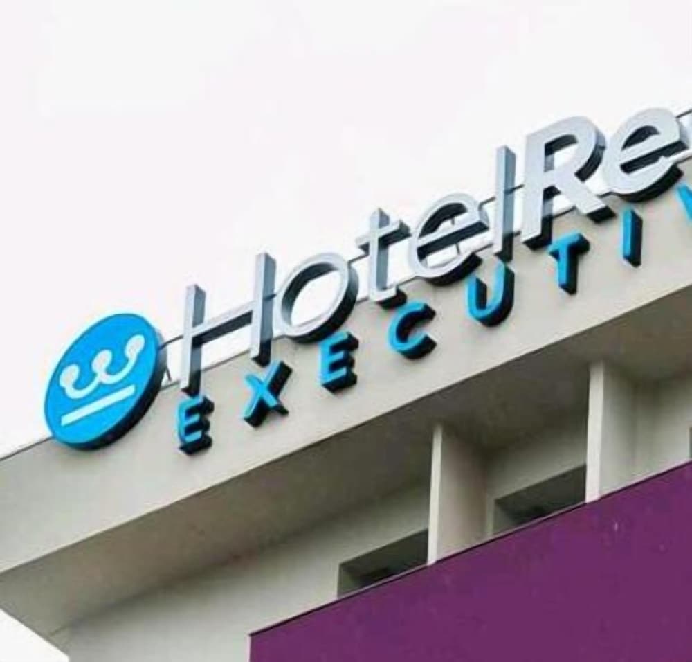 Hotel Real Executive 7/31