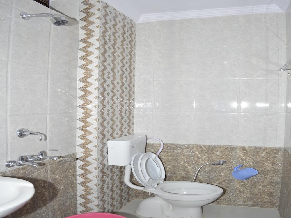 Hotel Mittal Inn 25/28