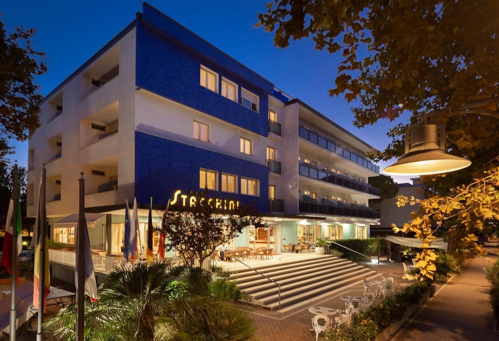 Hotel Stacchini 2/44