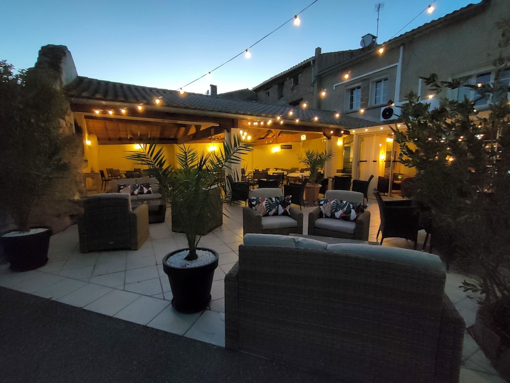 AUBERGE COTE JARDIN 3/56