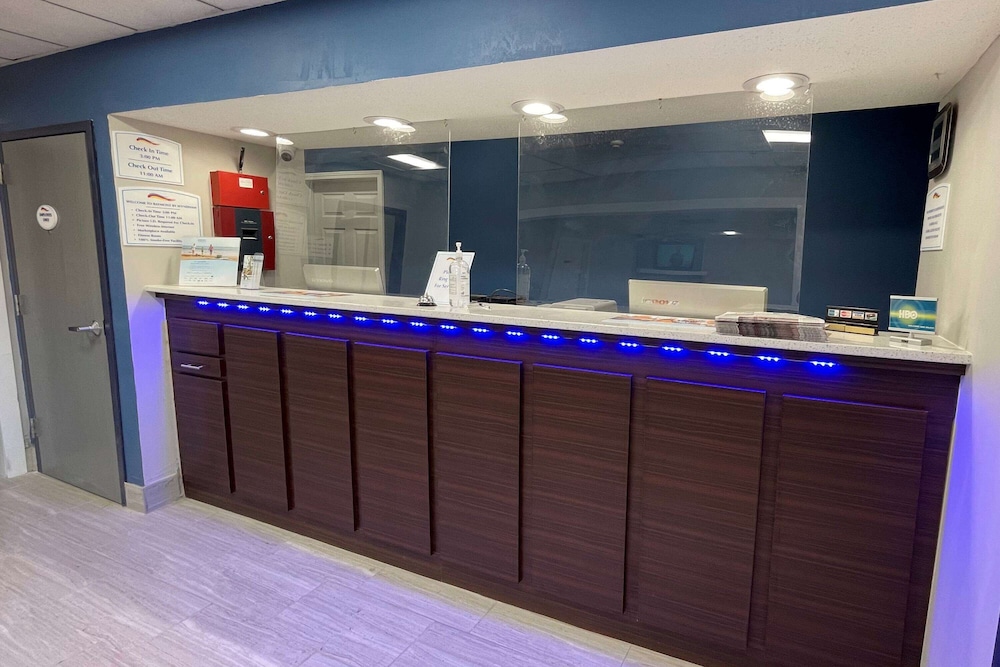 Baymont by Wyndham Adairsville 4/41