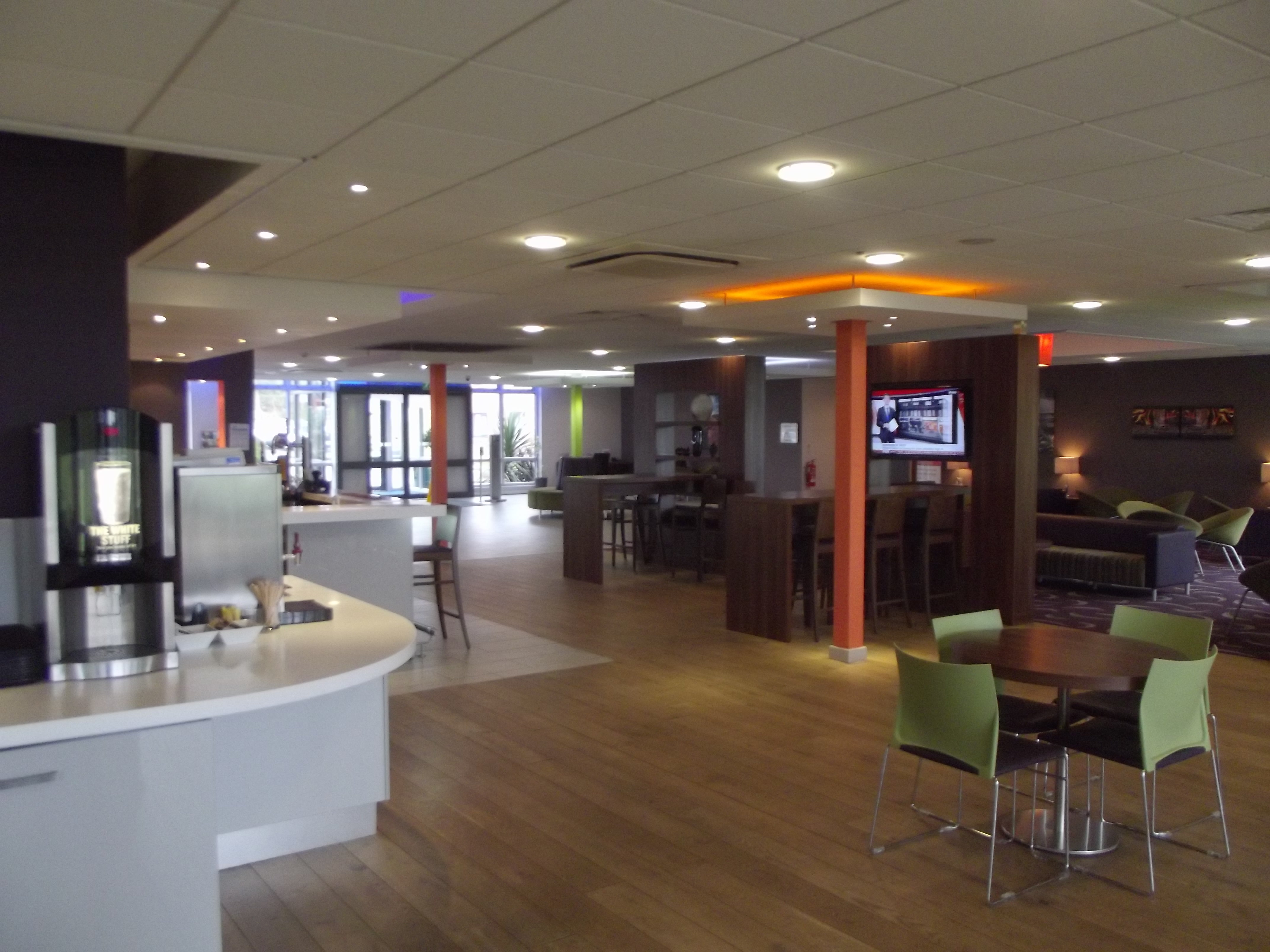 HOLIDAY INN EXPRESS PRESTON - SOUTH 6/13