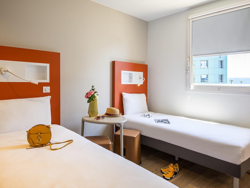 IBIS BUDGET NICE CALIFORNIE LENVAL 30/78
