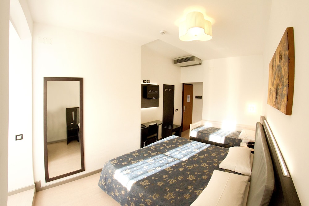 Roma Hotel 11/67