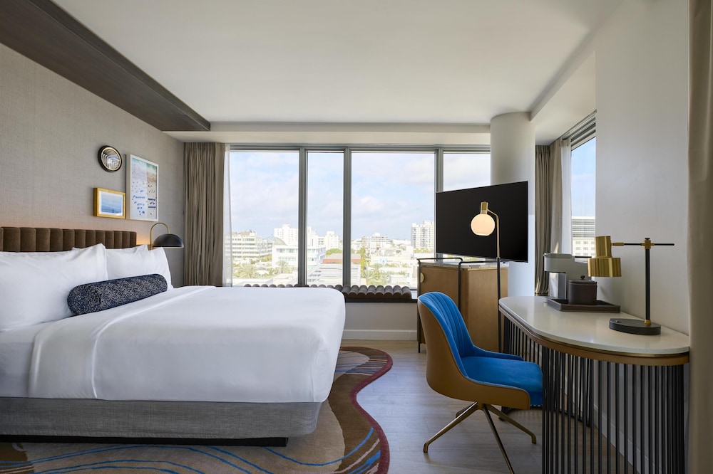 Hyatt Centric South Beach Miami 18/65