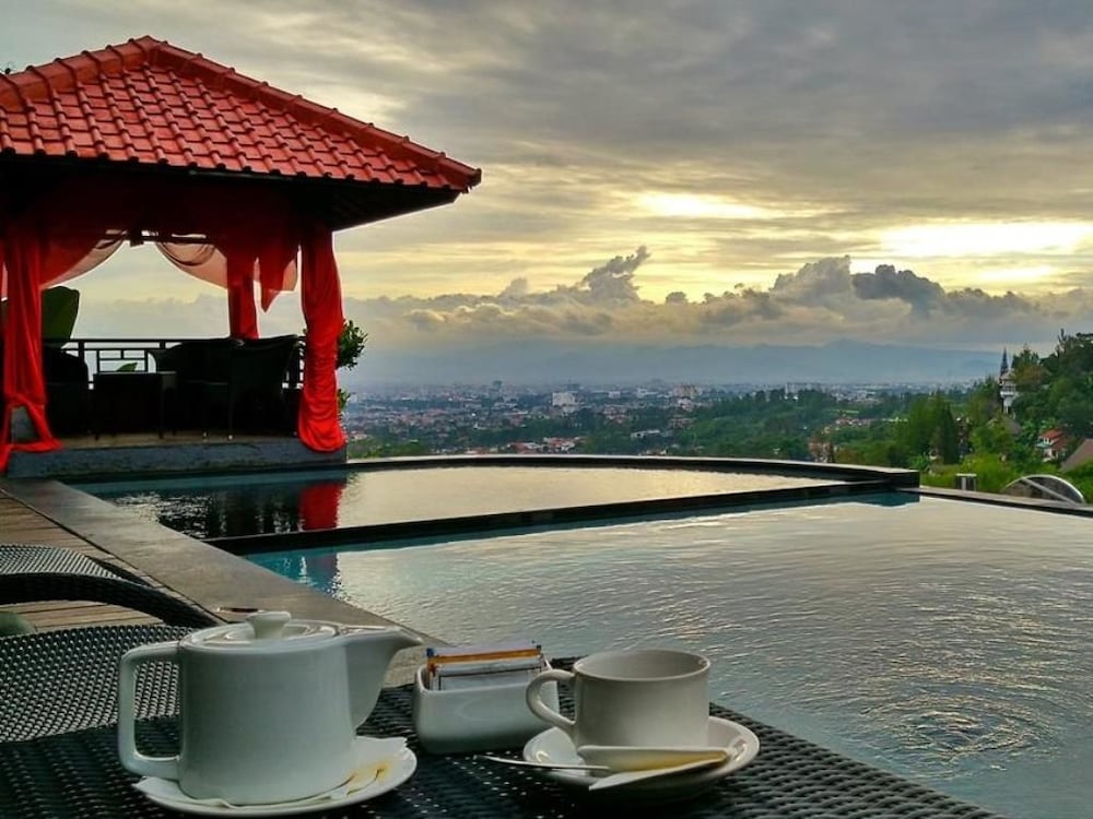 Dago Highland Resort 29/35