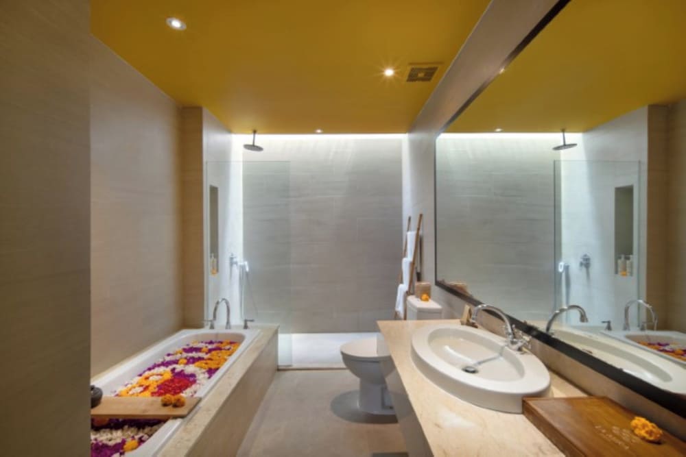 La Mira Villa Seminyak by Ini Vie Hospitality 46/47