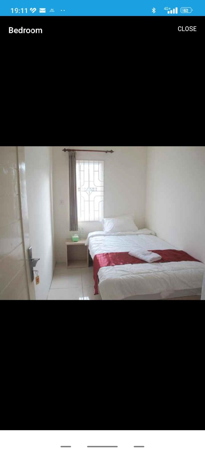 Paddington Homestay 10/13