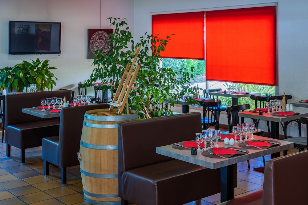 Logis Hotel Noemys Brive - Restaurant Le Teinchurier 11/25