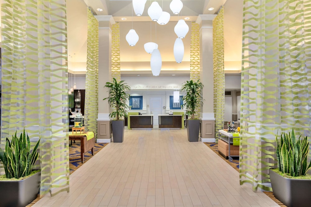 Hilton Garden Inn Anaheim Garden Grove 13/41