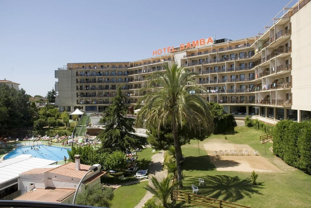 Samba Hotel 51/63