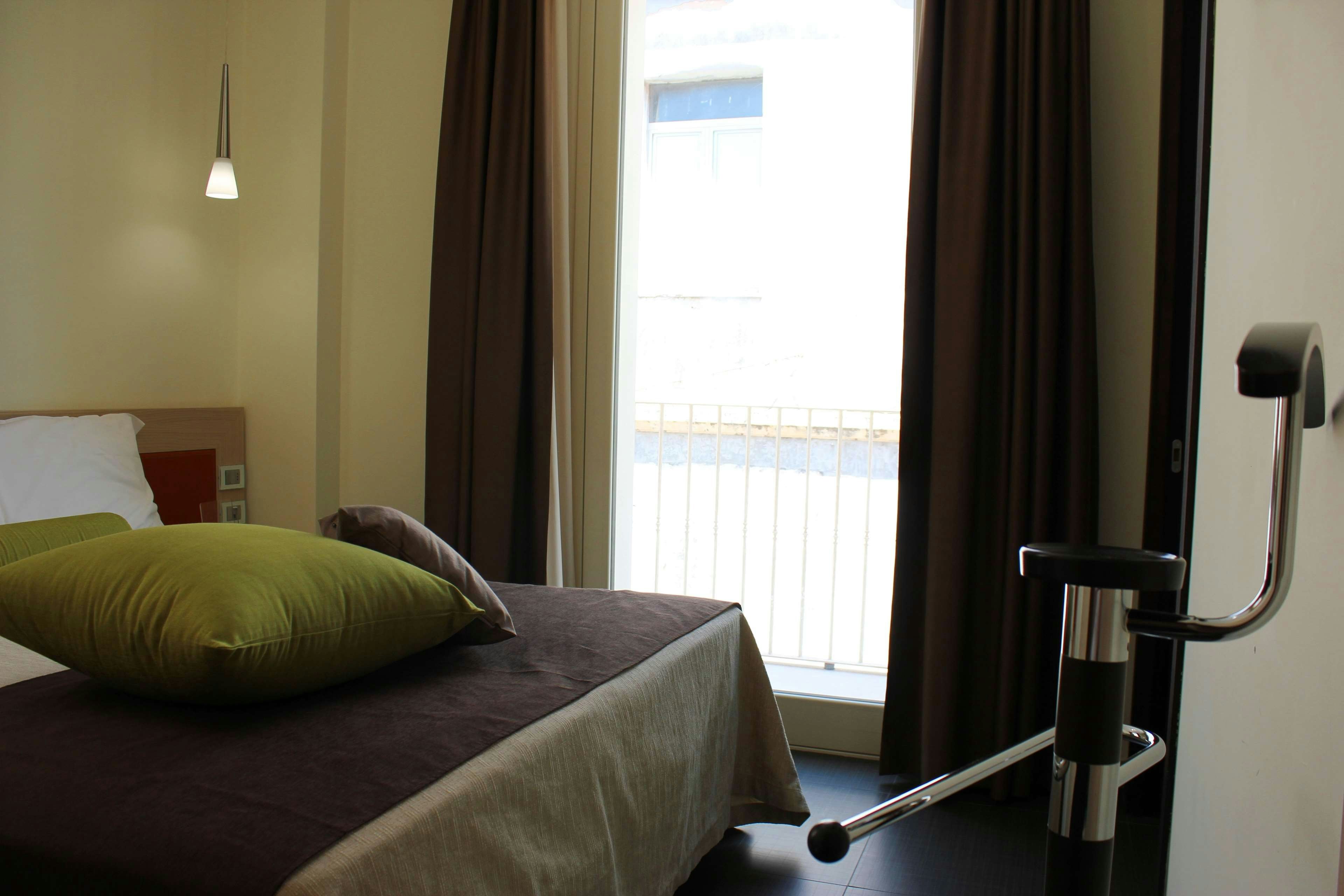 Hotel 33 Baroni 16/50