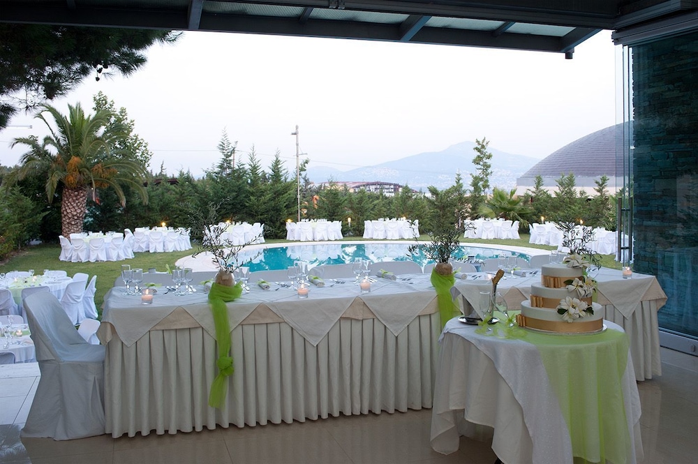 Parnis Palace Hotel Suites 15/25